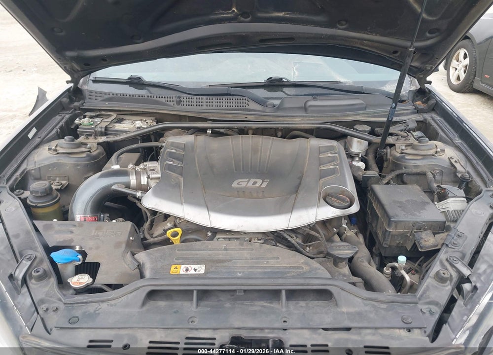 2016 HYUNDAI GENESIS 3.8 ULTIMATE VIN: KMHHU6KJ2GU133325