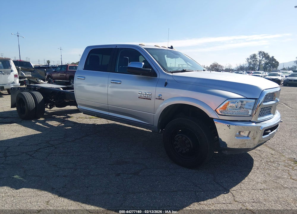2016 RAM 5500 CHASSIS TRADESMAN/SLT/LAIE VIN: 3C7WRMFL5GG370572