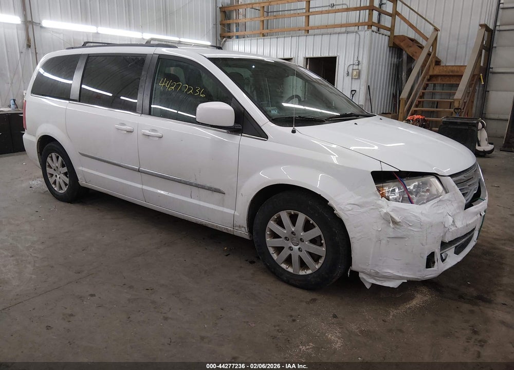 2014 CHRYSLER TOWN & COUNTRY TOURING VIN: 2C4RC1BG4ER324757