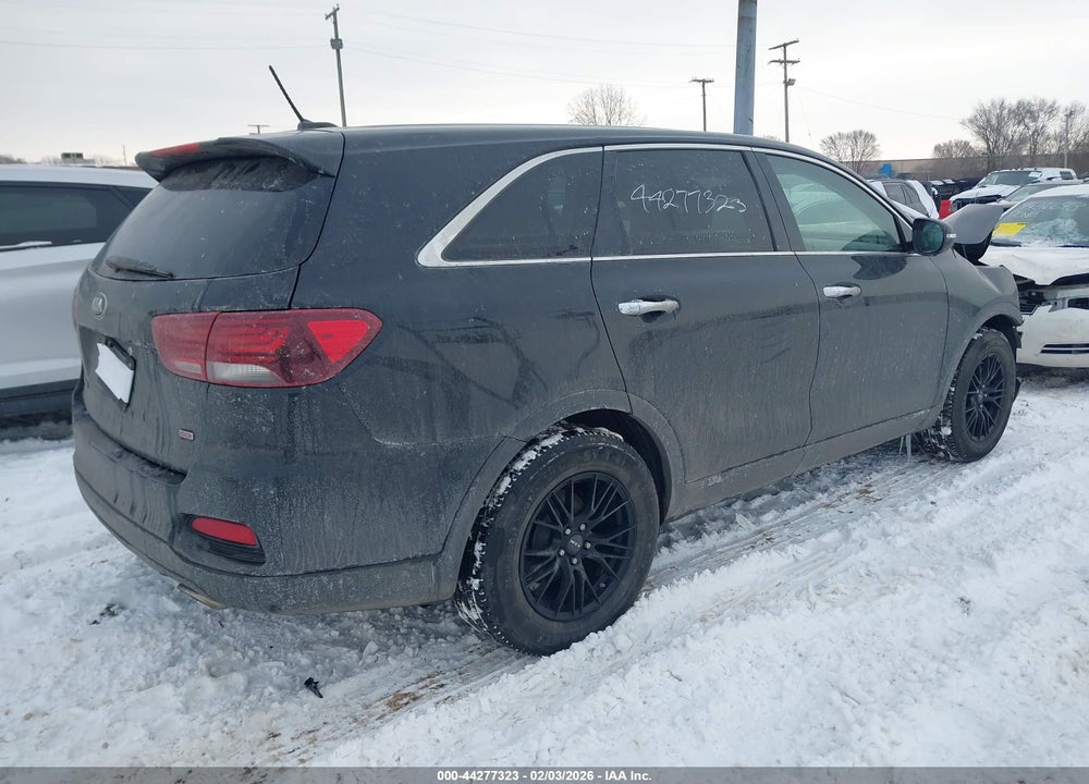 2019 KIA SORENTO 2.4L L VIN: 5XYPG4A33KG472426