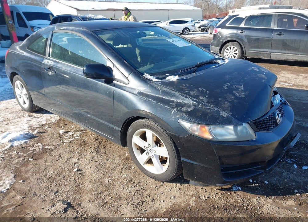 2010 HONDA CIVIC LX VIN: 2HGFG1B68AH530230