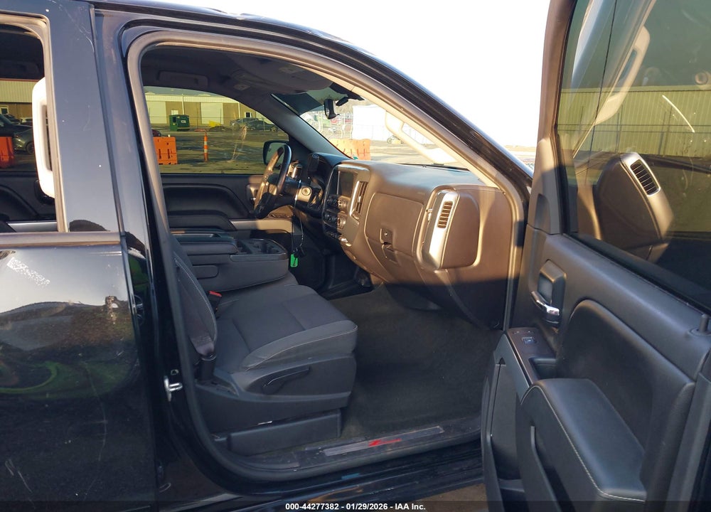2015 CHEVROLET SILVERADO 1500 2LT VIN: 3GCUKREC5FG133974