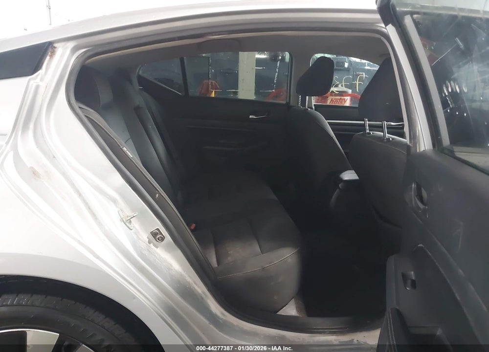 2022 NISSAN ALTIMA SV FWD VIN: 1N4BL4DV0NN322456