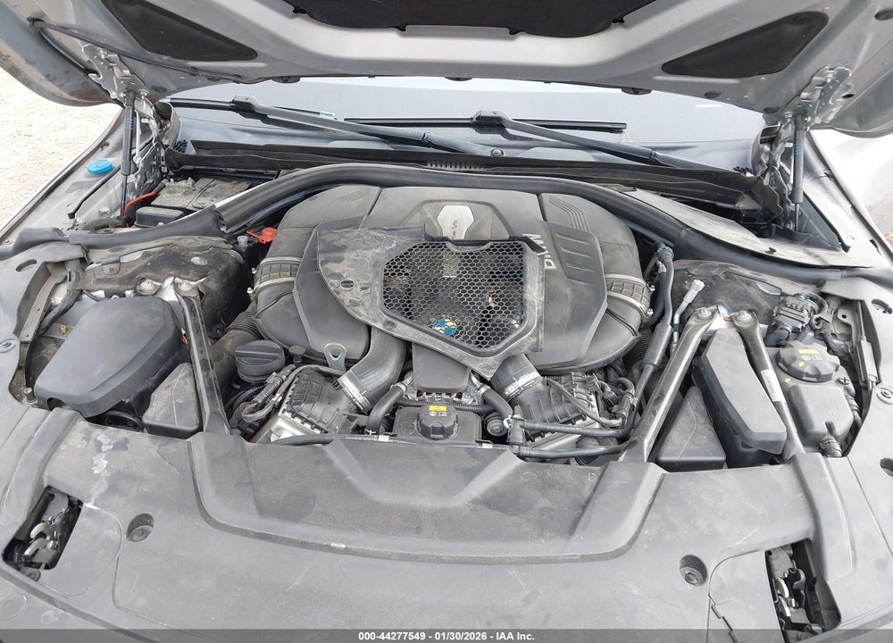 2018 BMW 750 VIN: WBA7F0C52JGM23107