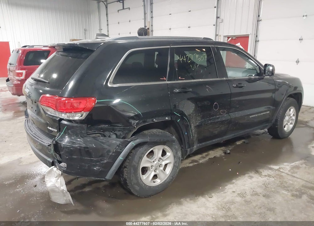 2016 JEEP GRAND CHEROKEE LAREDO VIN: 1C4RJFAG8GC332215