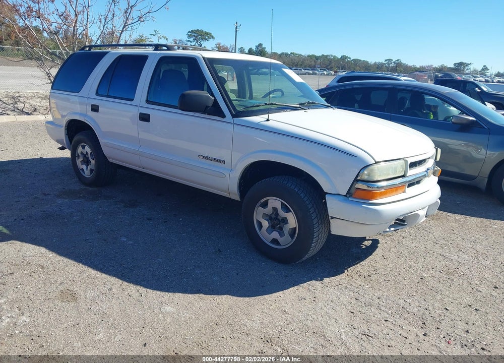 2004 CHEVROLET BLAZER LS VIN: 1GNDT13X74K157419