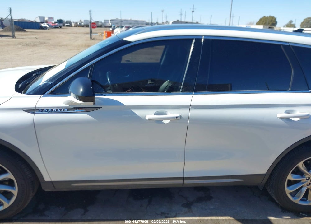 2022 LINCOLN CORSAIR STANDARD VIN: 5LMCJ1C96NUL09104