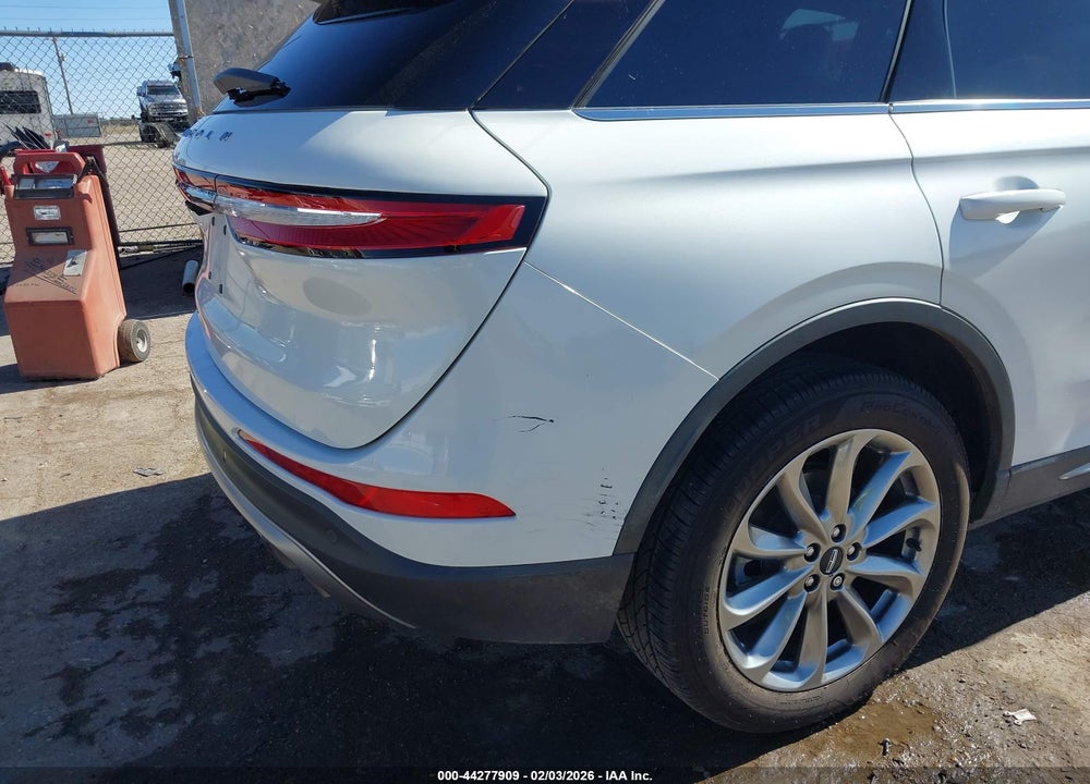 2022 LINCOLN CORSAIR STANDARD VIN: 5LMCJ1C96NUL09104