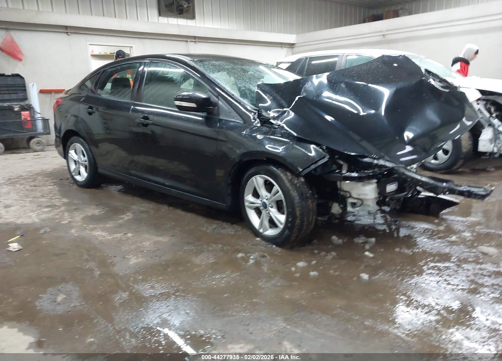 2014 FORD FOCUS SE VIN: 1FADP3F26EL322046