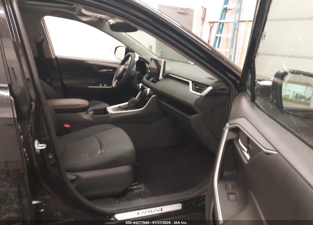 2025 TOYOTA RAV4 HYBRID XLE VIN: 4T3RWRFV1SU205693