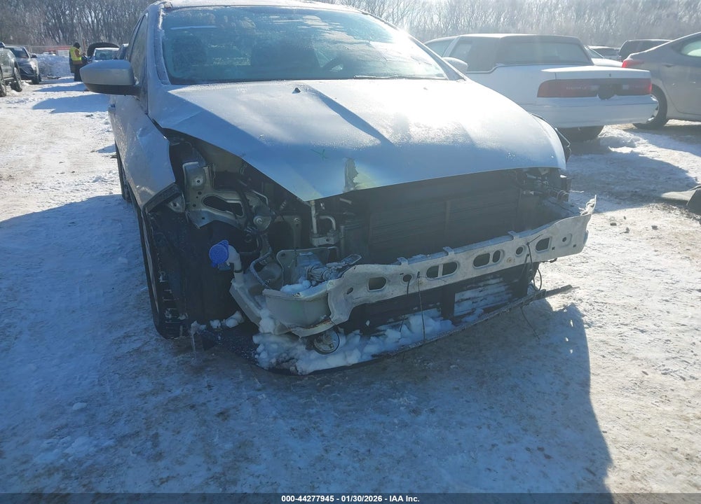 2018 FORD FOCUS SE VIN: 1FADP3F20JL328130