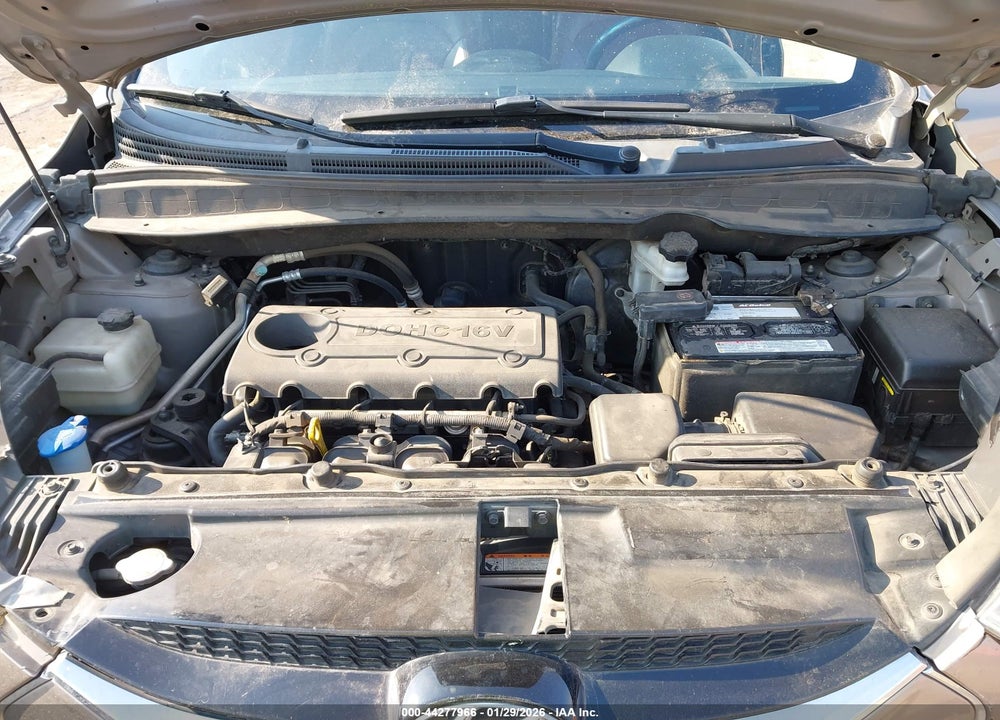 2010 HYUNDAI TUCSON LIMITED VIN: KM8JU3AC8AU083573