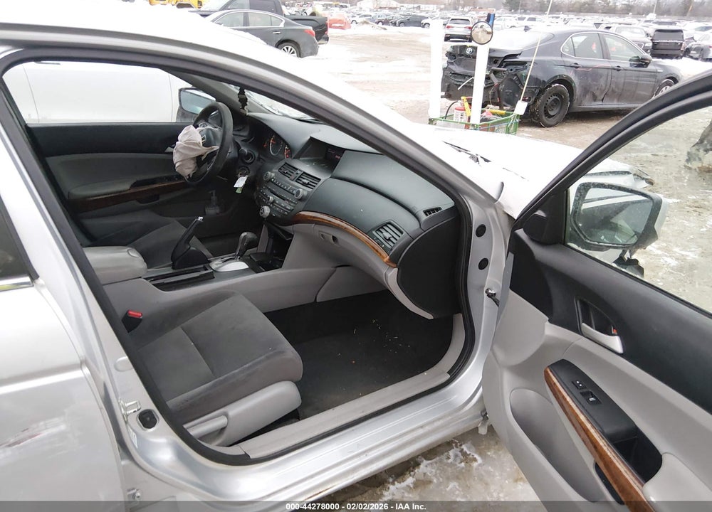 2012 HONDA ACCORD 2.4 EX VIN: 1HGCP2F75CA003422