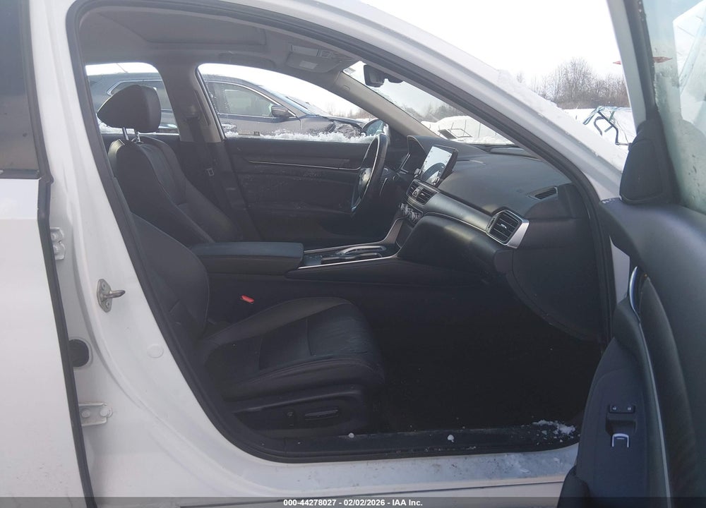 2020 HONDA ACCORD HYBRID TOURING VIN: 1HGCV3F92LA002760