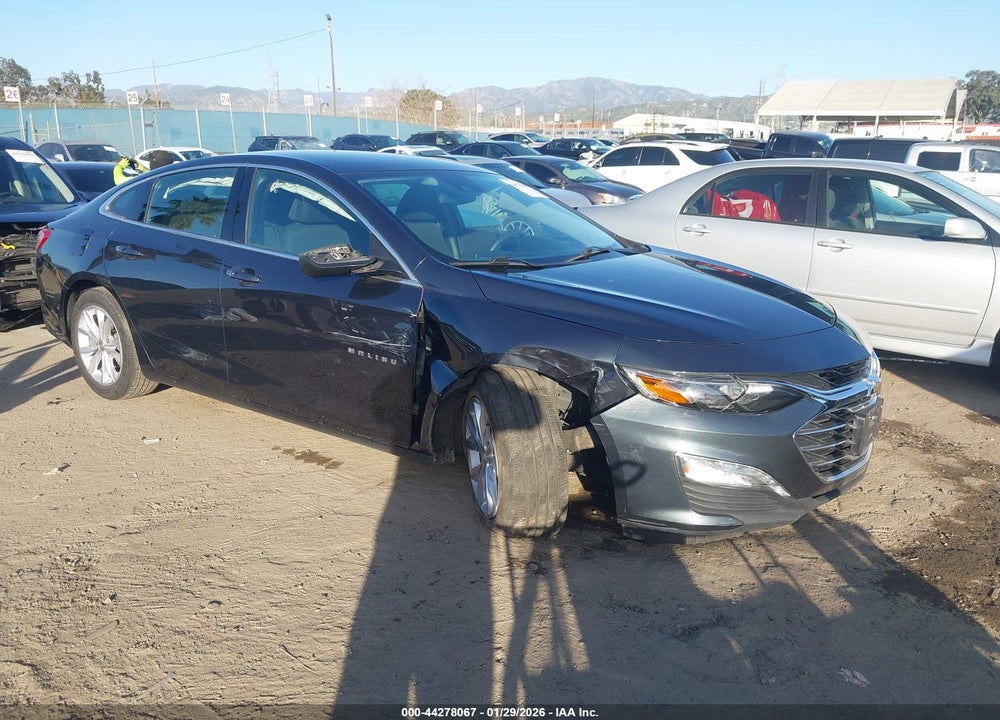 2021 CHEVROLET MALIBU FWD LT VIN: 1G1ZD5ST5MF047892