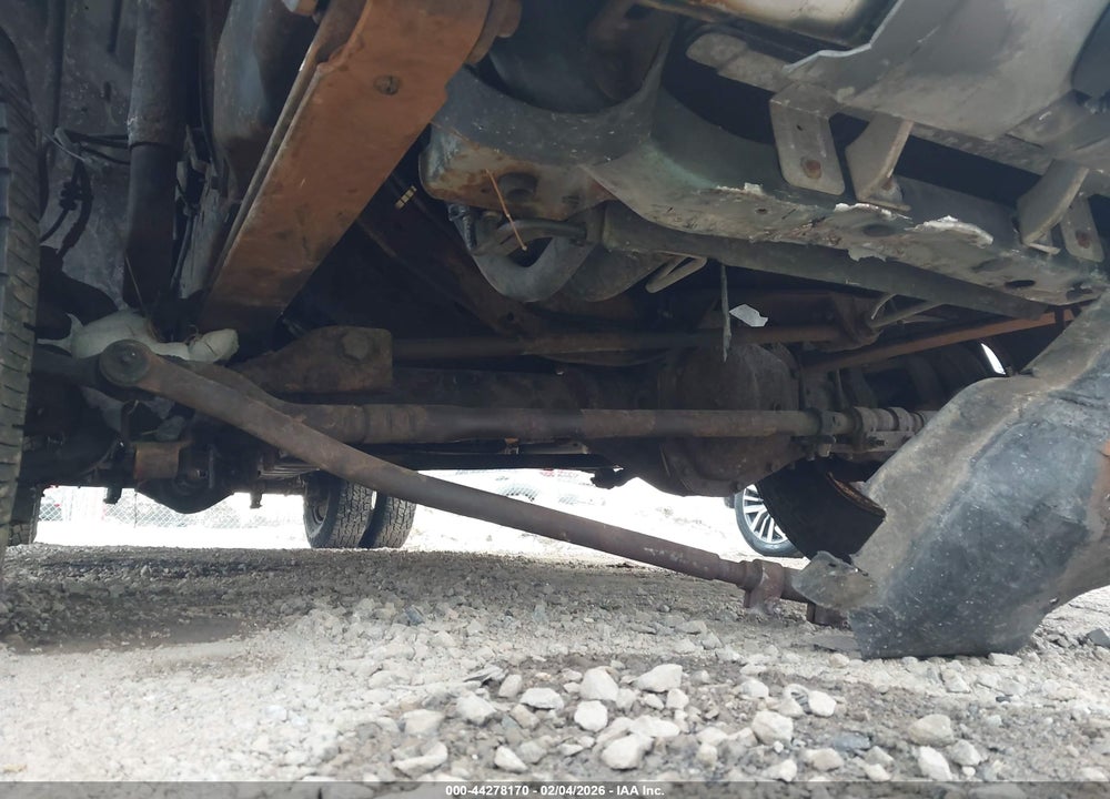 2001 FORD F-350 LARIAT/XL/XLT VIN: 1FTWX33F11EA16977