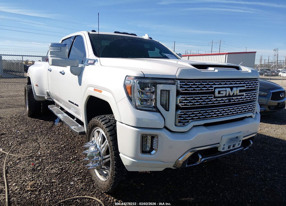 2020 CHEVROLET SILVERADO 3500HD 4WD  LONG BED HIGH COUNTRY VIN: 1GC4YVEYXLF322233