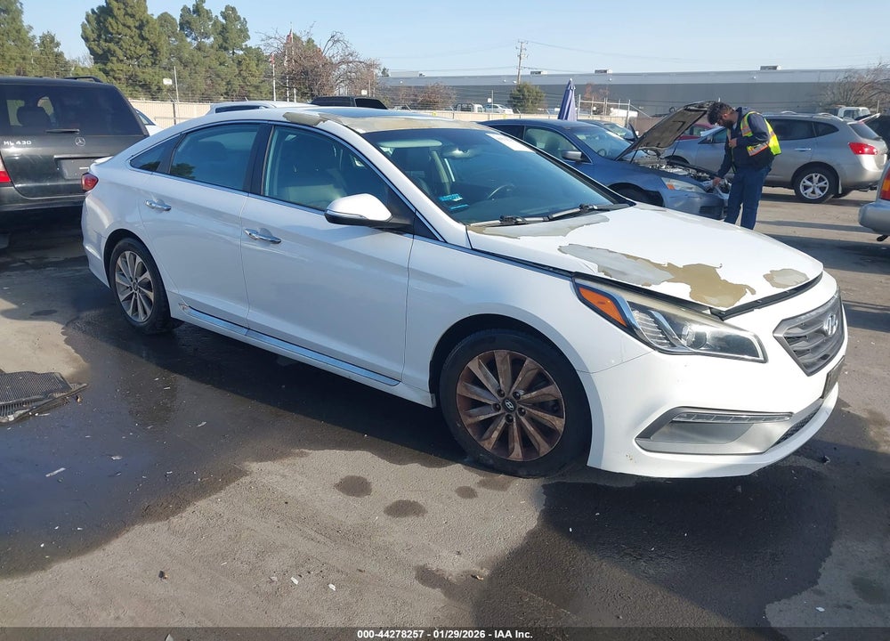 2016 HYUNDAI SONATA SPORT VIN: 5NPE34AF1GH382754