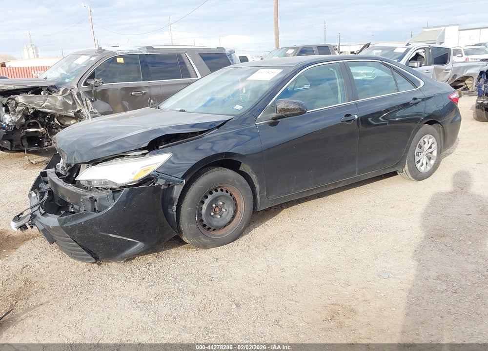 2017 TOYOTA CAMRY LE VIN: 4T1BF1FK5HU384878