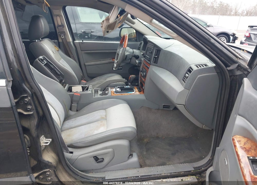 2007 JEEP GRAND CHEROKEE OVERLAND VIN: 1J8HR68257C667147