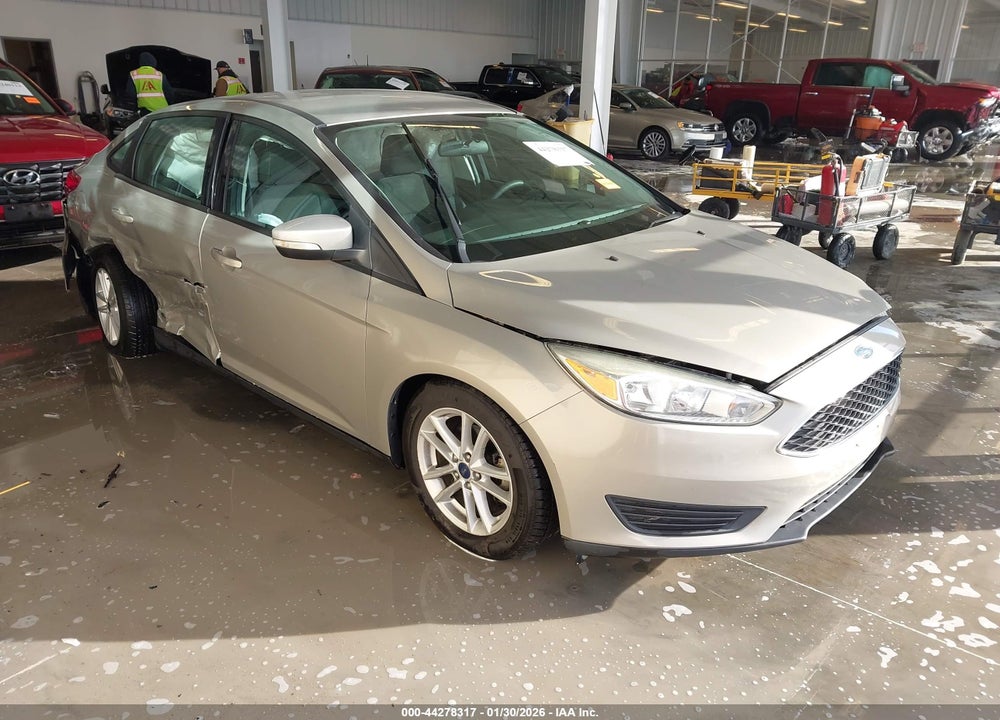 2016 FORD FOCUS SE VIN: 1FADP3F21GL340862