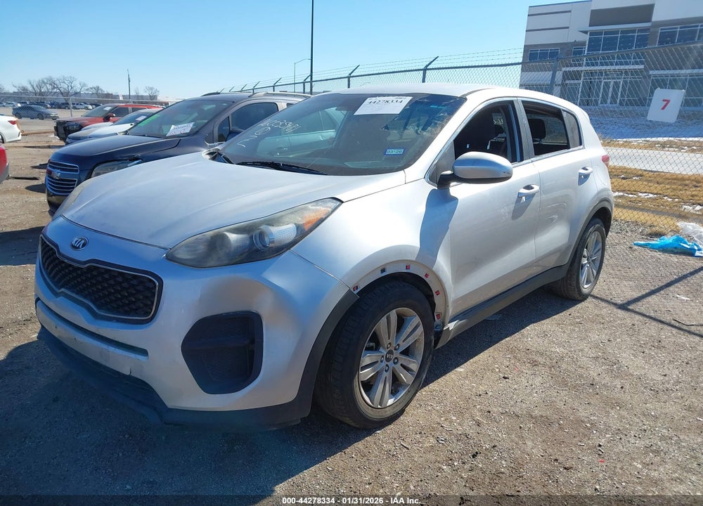 2018 KIA SPORTAGE LX VIN: KNDPM3AC4J7312585