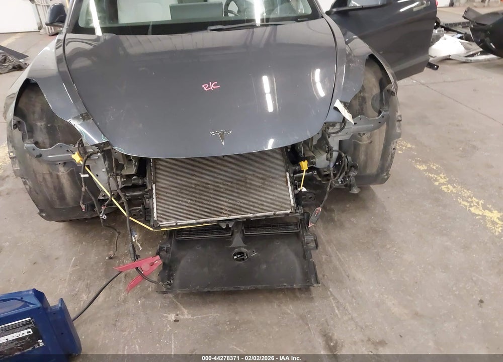 2022 TESLA MODEL 3 REAR-WHEEL DRIVE VIN: 5YJ3E1EA0NF340702