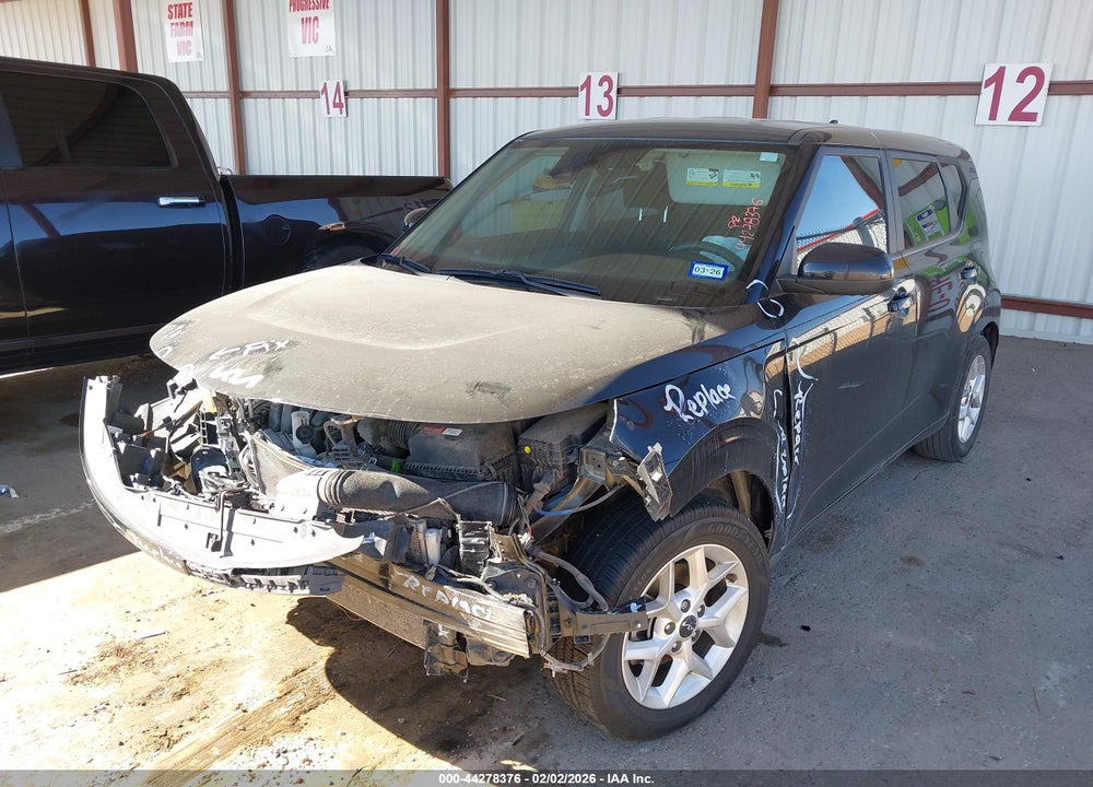 2022 KIA SOUL S VIN: KNDJ23AU1N7180184