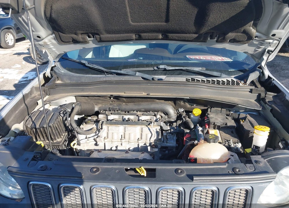 2015 JEEP RENEGADE LATITUDE VIN: ZACCJABT0FPB58107