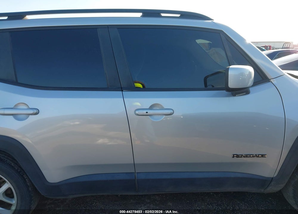 2015 JEEP RENEGADE LATITUDE VIN: ZACCJABT0FPB58107