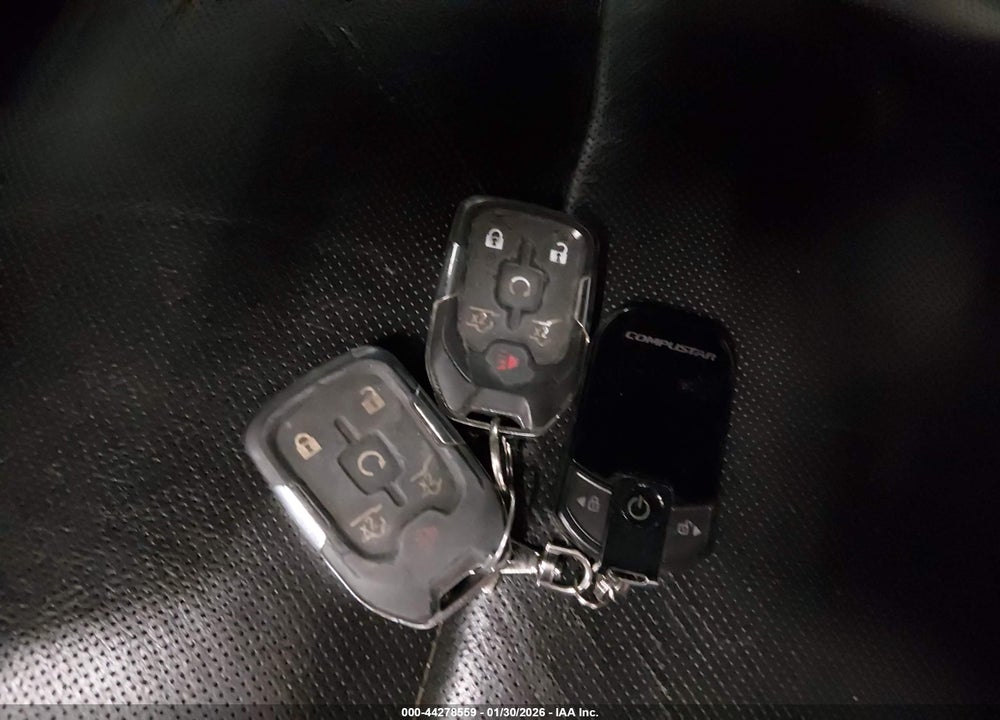 2018 CHEVROLET TAHOE PREMIER VIN: 1GNSKCKJXJR288091