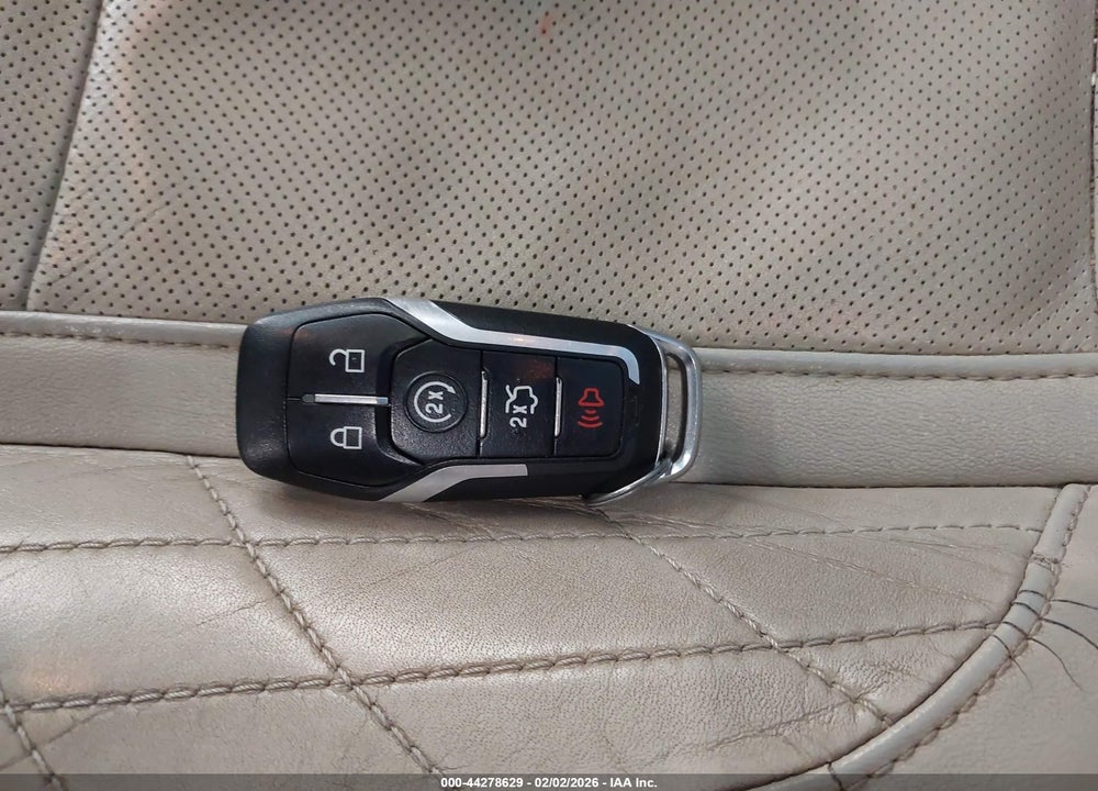 2016 FORD EXPLORER PLATINUM VIN: 1FM5K8HT4GGB25853