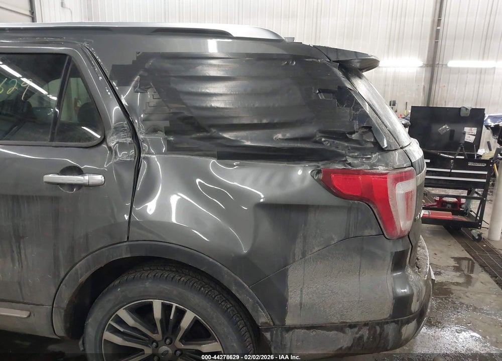 2016 FORD EXPLORER PLATINUM VIN: 1FM5K8HT4GGB25853