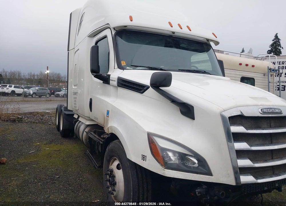 2020 FREIGHTLINER NEW CASCADIA 126 VIN: 3AKJHHFG4LSLN5236