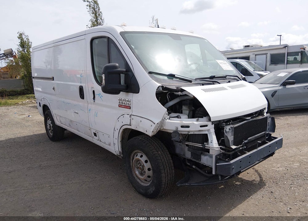 2017 RAM PROMASTER 1500 LOW ROOF 136 WB VIN: 3C6TRVAG2HE526717