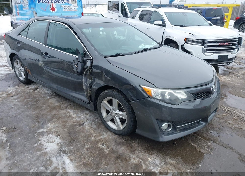 2013 TOYOTA CAMRY SE VIN: 4T1BF1FK7DU278605