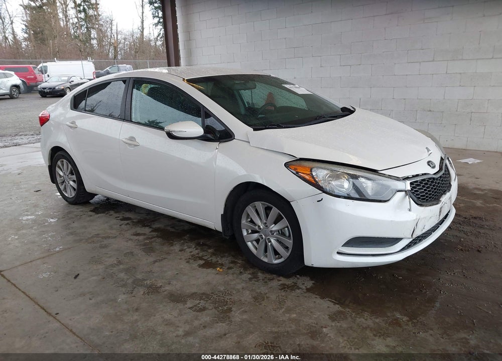 2016 KIA FORTE LX VIN: KNAFX4A65G5555780