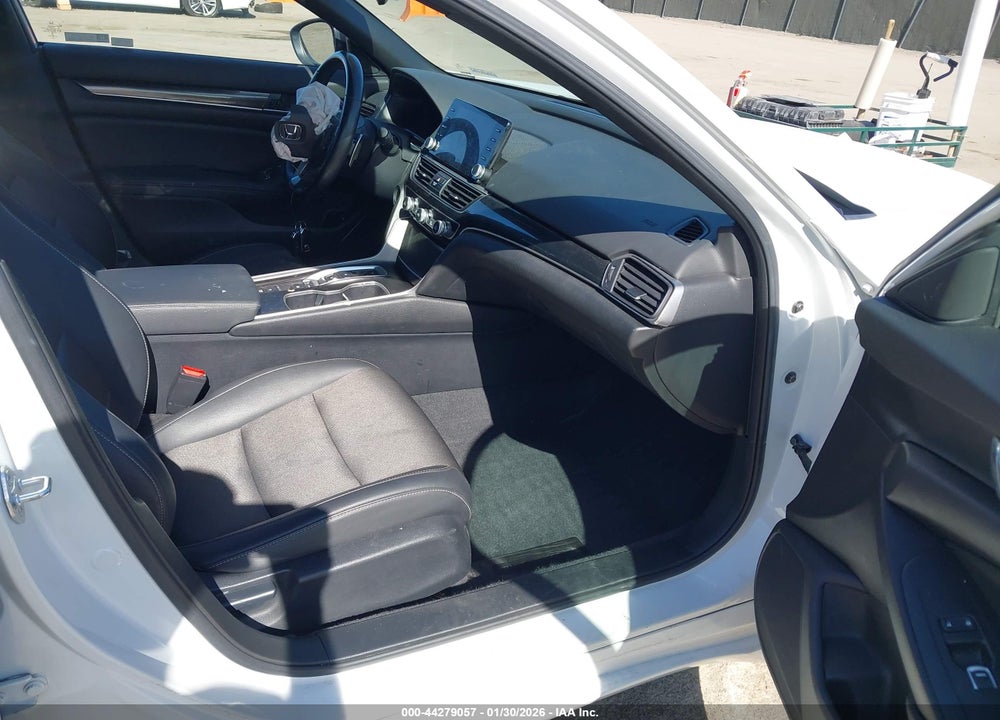 2022 HONDA ACCORD HYBRID SPORT VIN: 1HGCV3F22NA047719