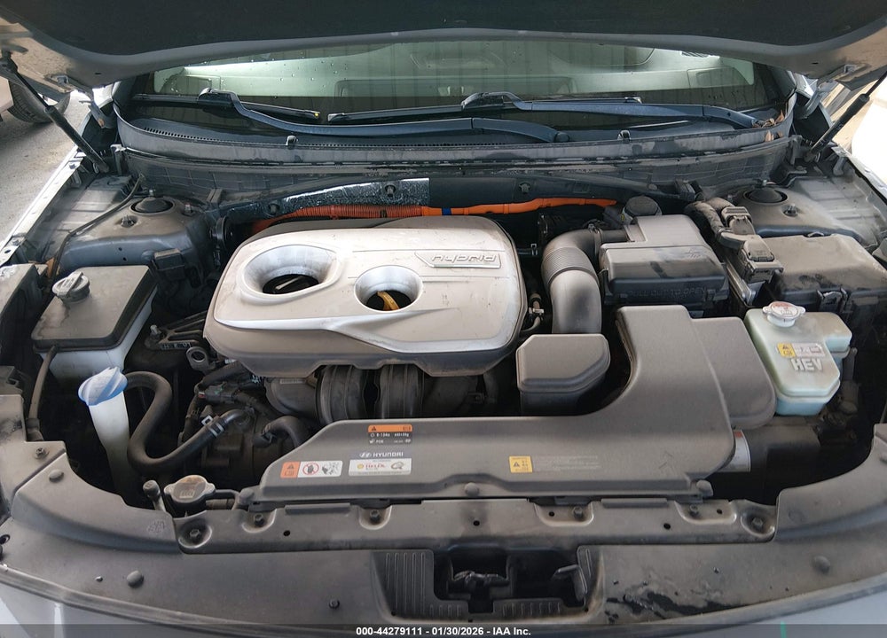 2017 HYUNDAI SONATA PLUG-IN HYBRID VIN: KMHE14L27HA068269