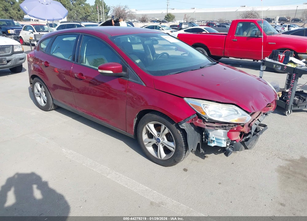 2014 FORD FOCUS SE VIN: 1FADP3K28EL458975