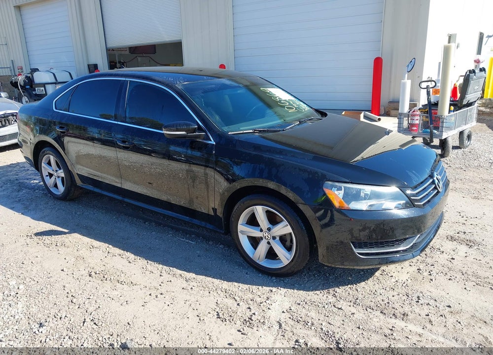 2014 VOLKSWAGEN PASSAT 1.8T SE VIN: 1VWBT7A39EC106869