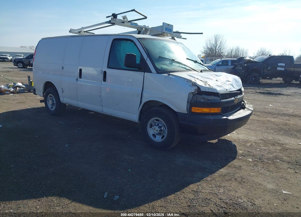 2024 CHEVROLET EXPRESS CARGO RWD 2500 REGULAR WHEELBASE WT VIN: 1GCWGAF78R1194316