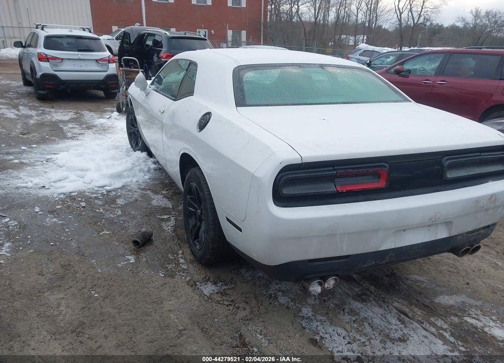 2016 DODGE CHALLENGER SXT VIN: 2C3CDZAG2GH284498