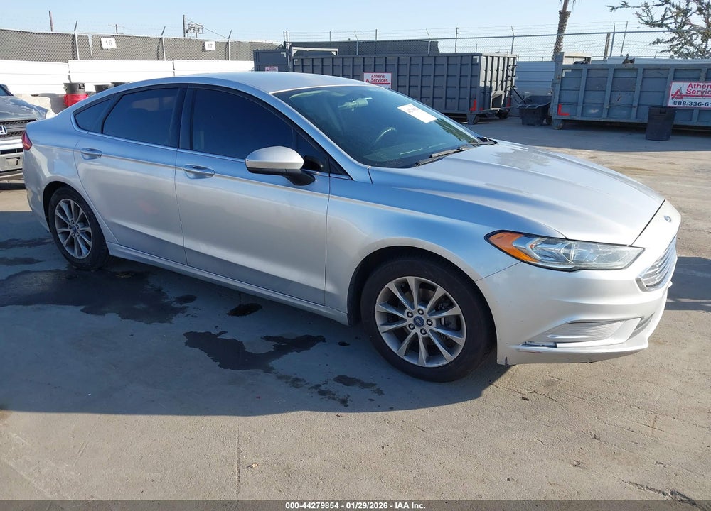 2017 FORD FUSION SE VIN: 3FA6P0HD2HR123832