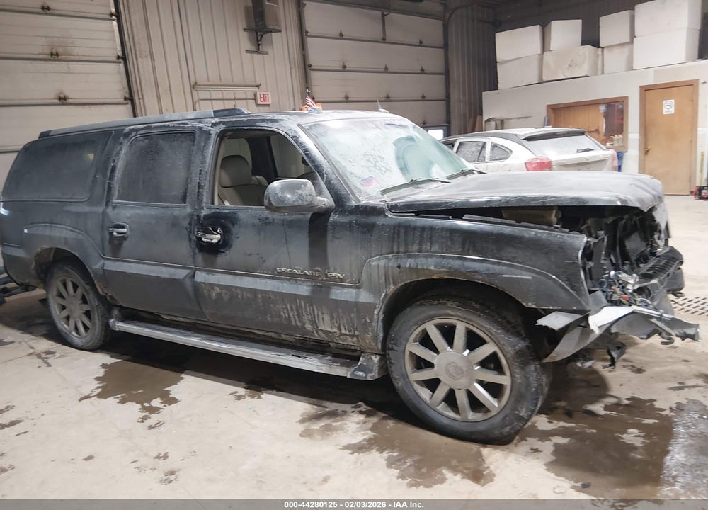 2005 CADILLAC ESCALADE ESV PLATINUM EDITION VIN: 3GYFK66N55G246694
