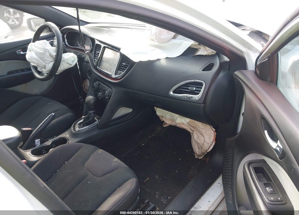 2015 DODGE DART SXT VIN: 1C3CDFBB0FD182078