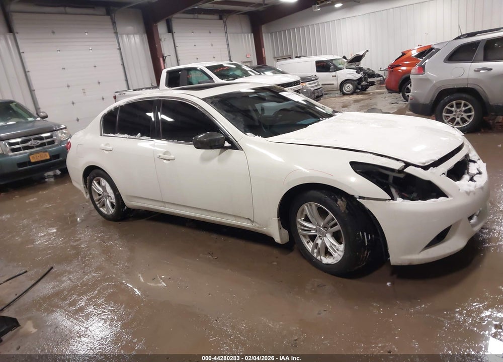 2013 INFINITI G37X VIN: JN1CV6AR8DM355210