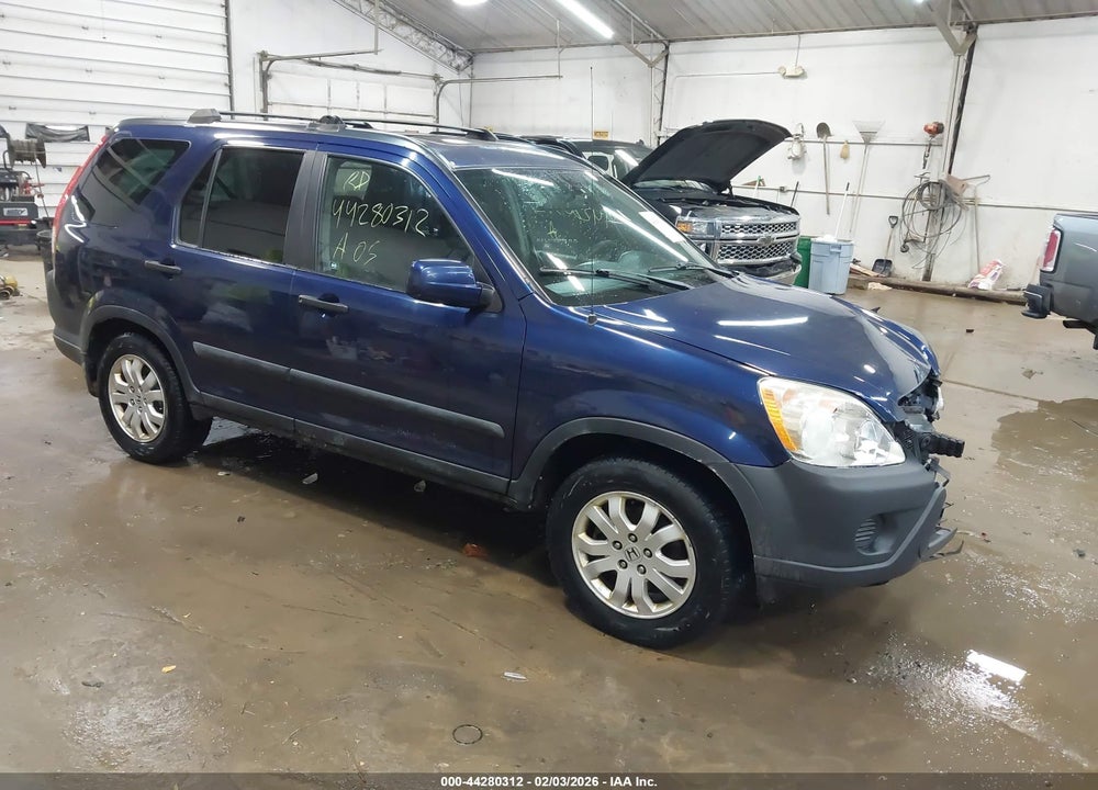 2005 HONDA CR-V EX VIN: SHSRD78885U335393