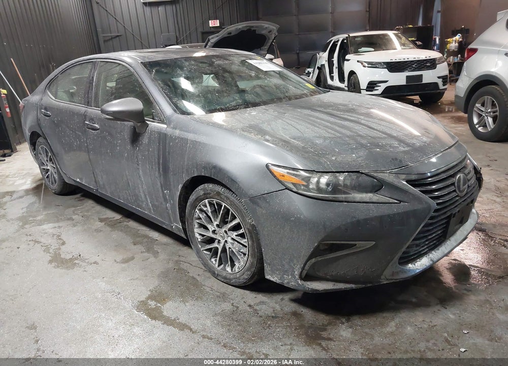 2016 LEXUS ES 350 VIN: JTHBK1GG5G2221036