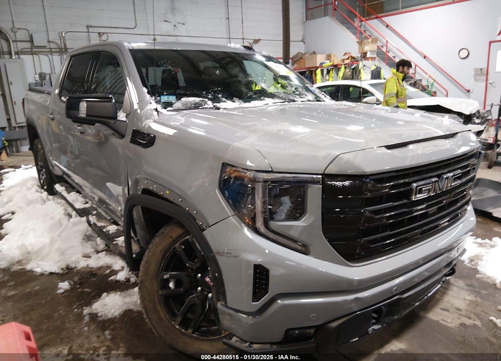 2024 GMC SIERRA 1500 4WD  SHORT BOX ELEVATION WITH 3SB VIN: 3GTUUCED2RG394810